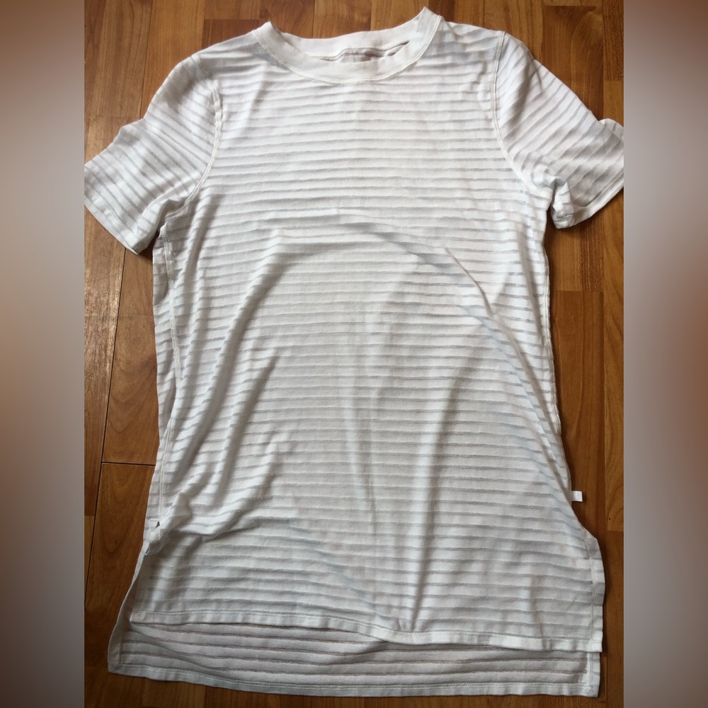Lululemon Uncovered Tall Tee sz2